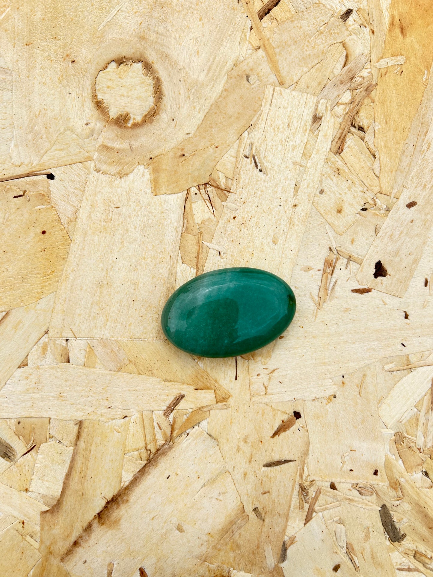 Aventurina Verde: A Pedra da Sorte e da Prosperidade